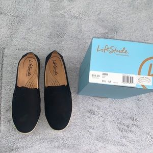 LifeStride- Women’s Black Active Arch Loafer/flat